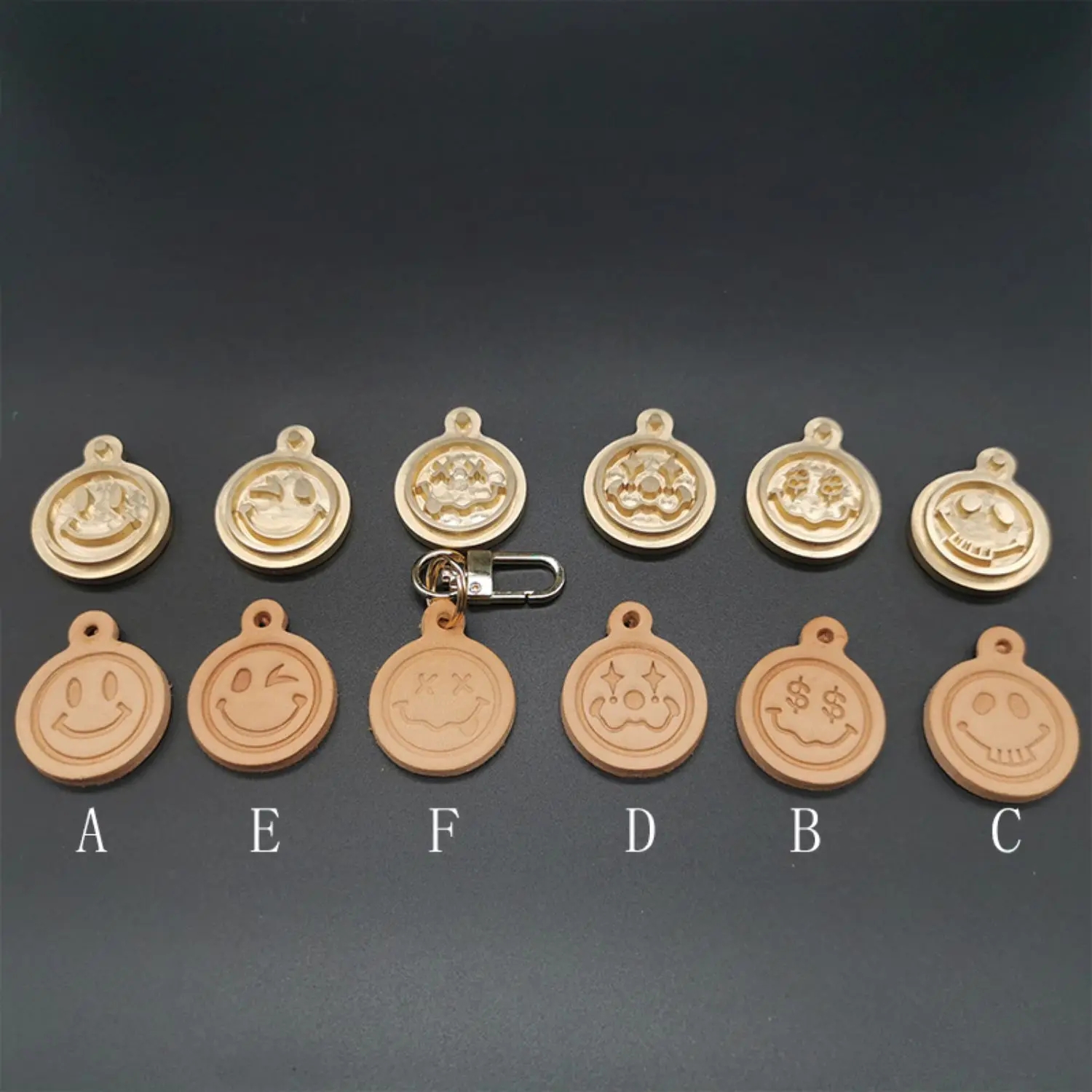 Custom Pendant Smile Face Copp - Leather Stamp Set ulasan dan harga